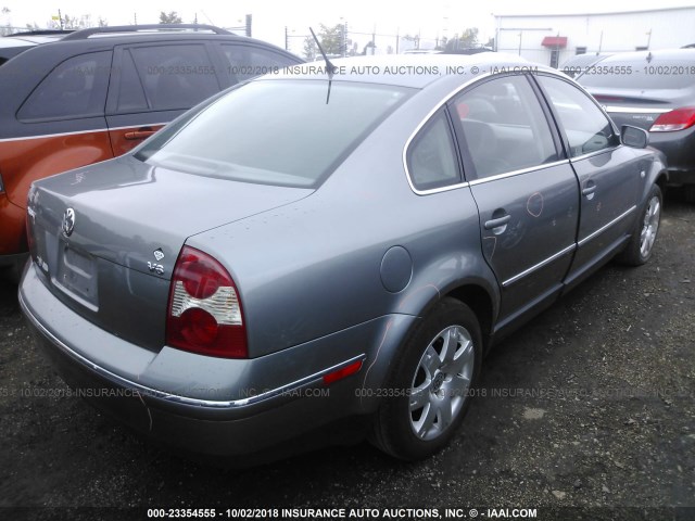 WVWRH63B22P341491 - 2002 VOLKSWAGEN PASSAT GLX BLACK photo 4