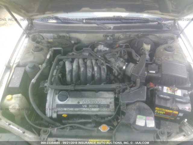 JN1CA21DXTT122622 - 1996 NISSAN MAXIMA GLE/GXE/SE WHITE photo 10