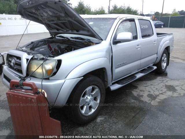5TELU42N99Z625365 - 2009 TOYOTA TACOMA DOUBLE CAB 银色 照片 2