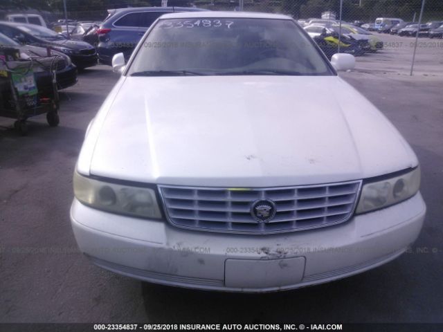 1G6KS54Y51U273951 - 2001 CADILLAC SEVILLE SLS WHITE photo 6