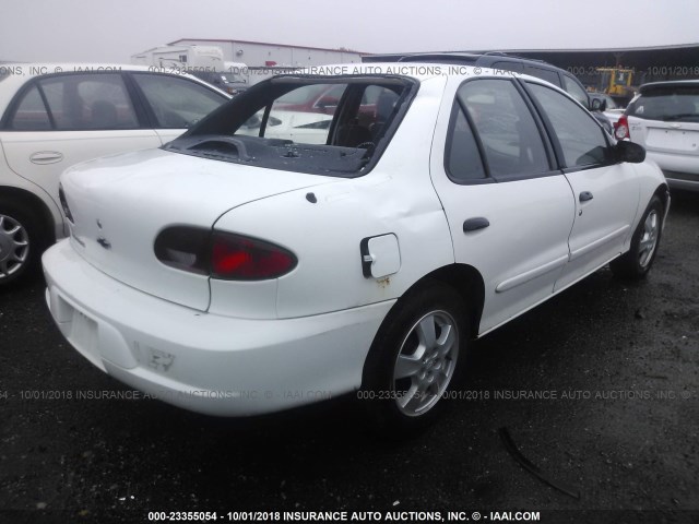 1G1JF524927216707 - 2002 CHEVROLET CAVALIER LS WHITE photo 4