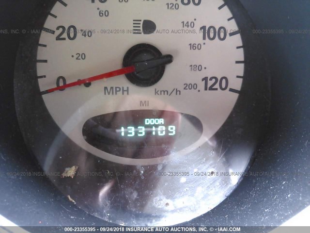 3C4FY48BX3T653460 - 2003 CHRYSLER PT CRUISER CLASSIC 银色 照片 7