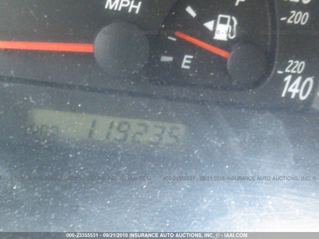 4T1BE30KX3U769580 - 2003 TOYOTA CAMRY LE/XLE/SE Сұр фото 7