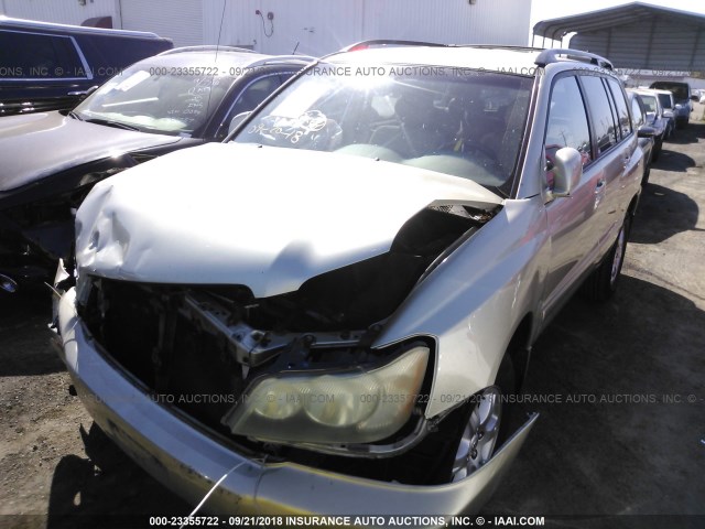 JTEHF21A830147154 - 2003 TOYOTA HIGHLANDER LIMITED Champagne photo 2