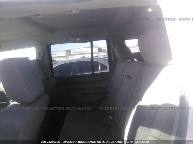 1J8HG48NX6C228738 - 2006 JEEP COMMANDER Ağ foto 8