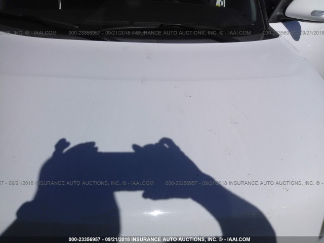 JTLZE4FE7A1109333 - 2010 TOYOTA SCION XB Ақ фото 10