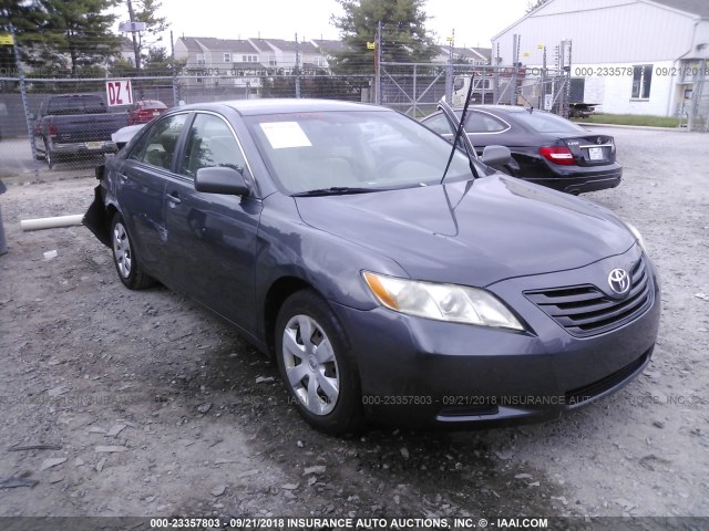 4T1BK46K97U027960 - 2007 TOYOTA CAMRY NEW GENERAT LE/XLE/SE GRAY photo 1