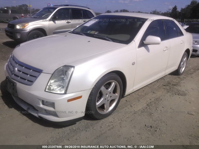 1G6DW677850173815 - 2005 CADILLAC STS WHITE photo 2