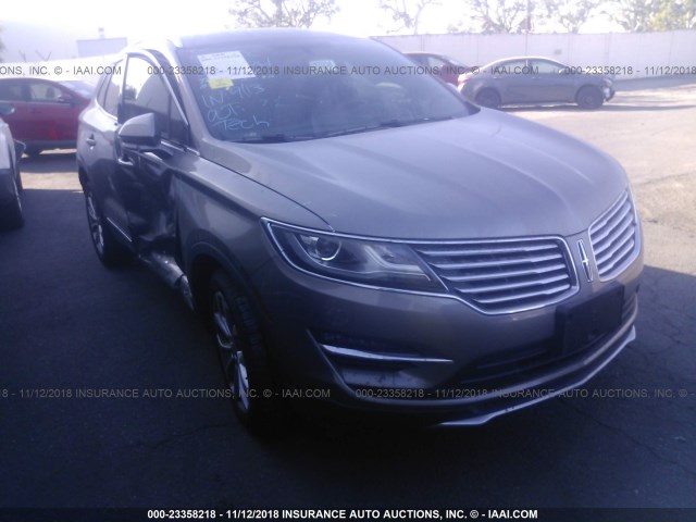 5LMCJ2C93HUL70985 - 2017 LINCOLN MKC SELECT GRAY photo 1
