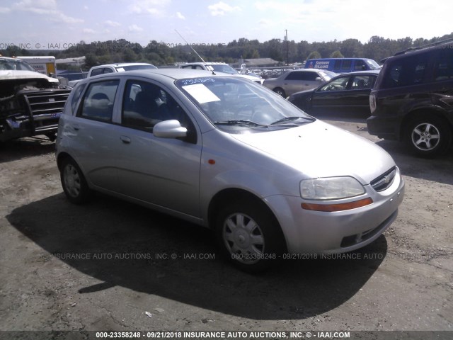 KL1TJ62694B243323 - 2004 CHEVROLET AVEO LS SILVER photo 1