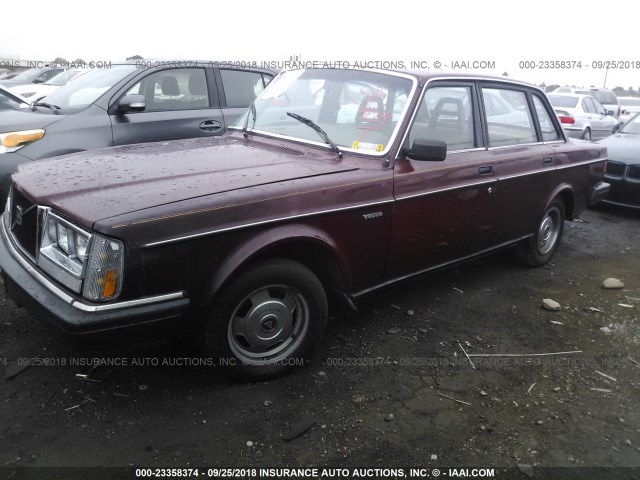 YV1AX8845D1819215 - 1983 VOLVO 244 DL/GL MAROON photo 2