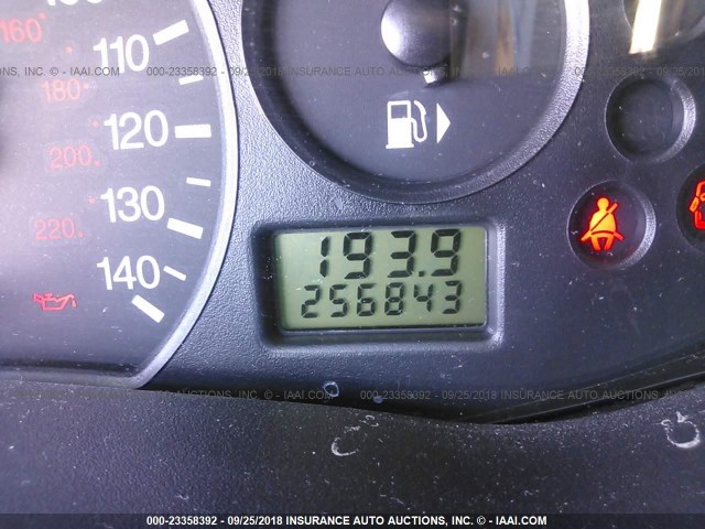 1FAFP34NX7W290127 - 2007 FORD FOCUS ZX4/S/SE/SES მუქწითელი ფოტო 7