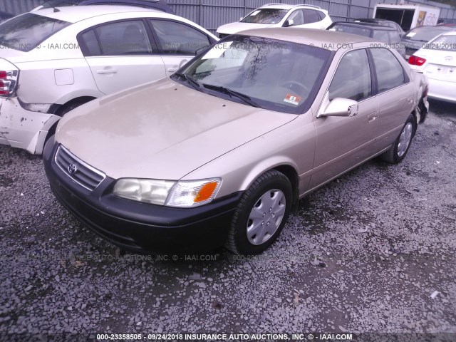 JT2BG22KX10597781 - 2001 TOYOTA CAMRY CE/LE/XLE 金色 照片 2