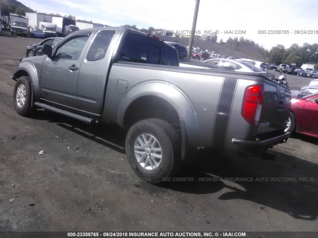 1N6AD06W98C441251 - 2008 NISSAN FRONTIER KING CAB LE/SE/OFF ROAD GRAY photo 3