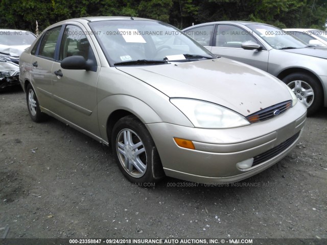 1FAFP34311W151252 - 2001 FORD FOCUS SE/SE SPORT GOLD photo 1