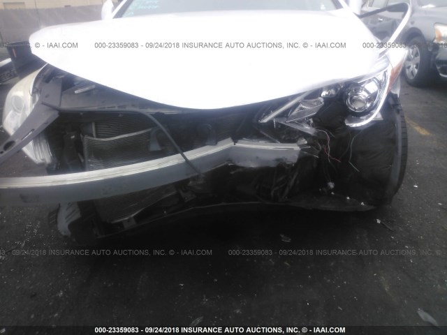 KMHFG4JG0FA463201 - 2015 HYUNDAI AZERA SILVER photo 6