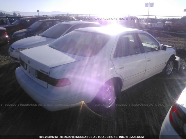 JT2BG22K4Y0395383 - 2000 TOYOTA CAMRY CE/LE/XLE 白色 照片 4