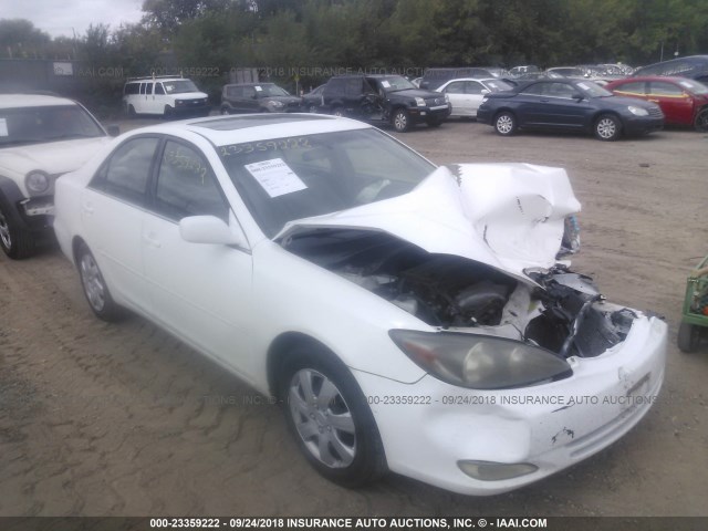 4T1BE32K34U363753 - 2004 TOYOTA CAMRY LE/XLE/SE WHITE photo 1