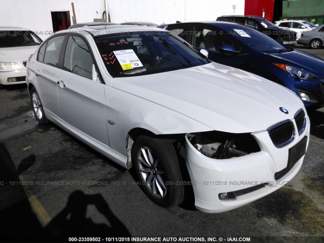 WBAPH5G52ANL80689 - 2010 BMW 328 I SULEV WHITE photo 1