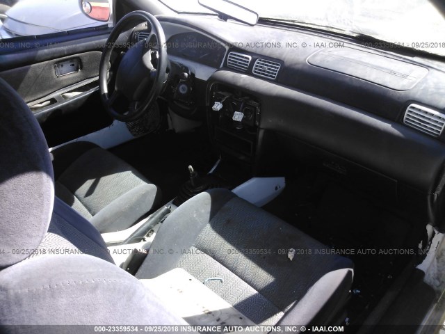 1N4AB42D8VC504281 - 1997 NISSAN 200SX SE WHITE photo 5