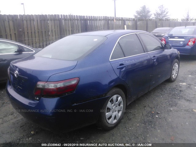 JTNBE46K973095639 - 2007 TOYOTA CAMRY NEW GENERAT CE/LE/XLE/SE BLUE photo 4