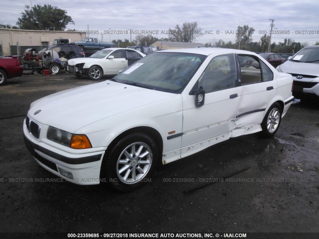 WBACD4321VAV48464 - 1997 BMW 328 I AUTOMATIC WHITE photo 2