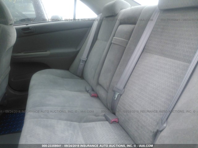 4T1BE32K42U513799 - 2002 TOYOTA CAMRY LE/XLE/SE Сұр фото 8