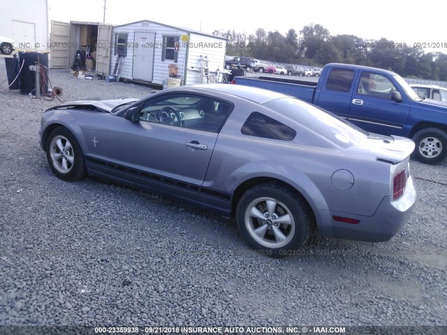 1ZVFT80N275350574 - 2007 FORD MUSTANG SILVER photo 3