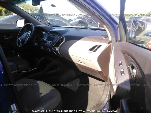 KM8JUCAC2CU382138 - 2012 HYUNDAI TUCSON GLS/LIMITED 深蓝色 照片 5