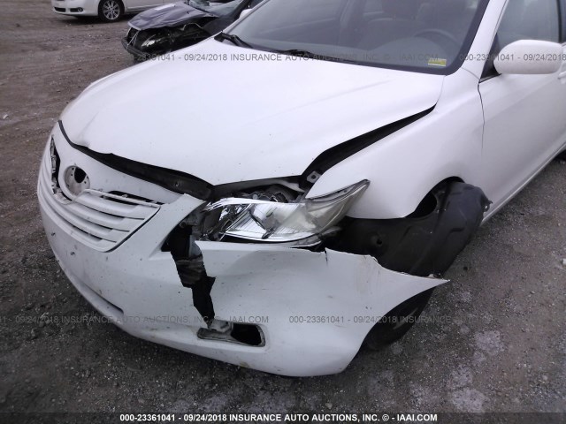 4T4BE46K09R089330 - 2009 TOYOTA CAMRY SE/LE/XLE თეთრი ფოტო 6