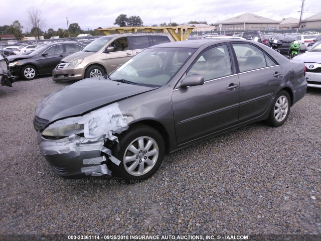 4T1BE30K82U563124 - 2002 TOYOTA CAMRY LE/XLE/SE Сұр фото 2