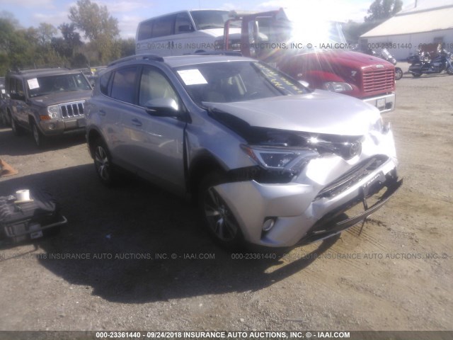 JTMRFREVXJJ193283 - 2018 TOYOTA RAV4 ADVENTURE/XLE 银色 照片 1