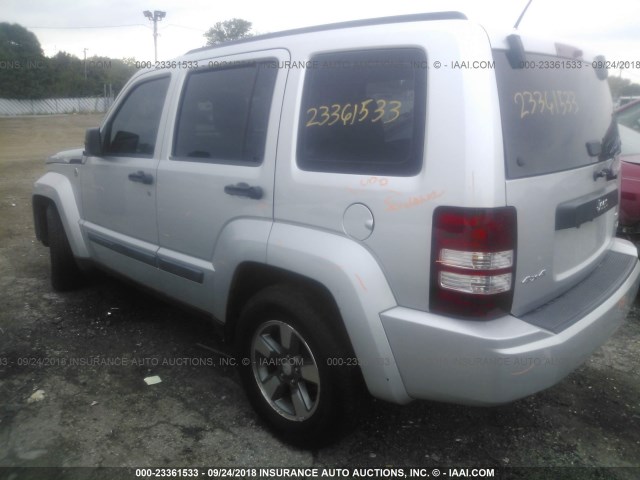 1J8GN28K68W276542 - 2008 JEEP LIBERTY SPORT SILVER photo 3