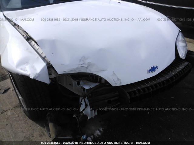 1G1JC524617239658 - 2001 CHEVROLET CAVALIER CNG WHITE photo 6