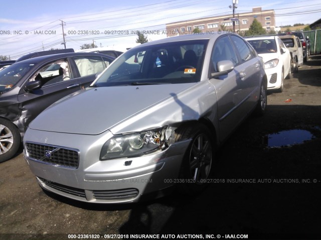 YV1MS382572301455 - 2007 VOLVO S40 2.4I SILVER photo 2