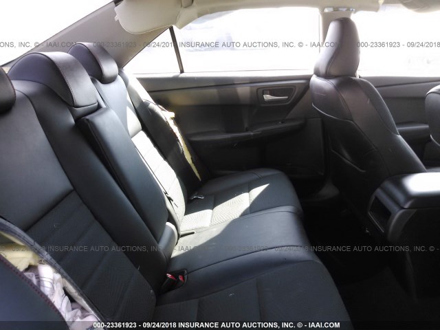 4T1BF1FK6GU116193 - 2016 TOYOTA CAMRY LE/XLE/SE/XSE 白色 照片 8