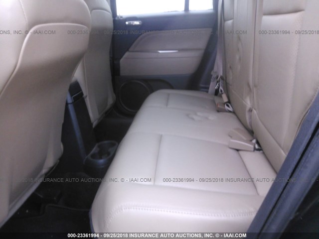 1C4NJDEB6GD721799 - 2016 JEEP COMPASS LATITUDE 黑色 照片 8