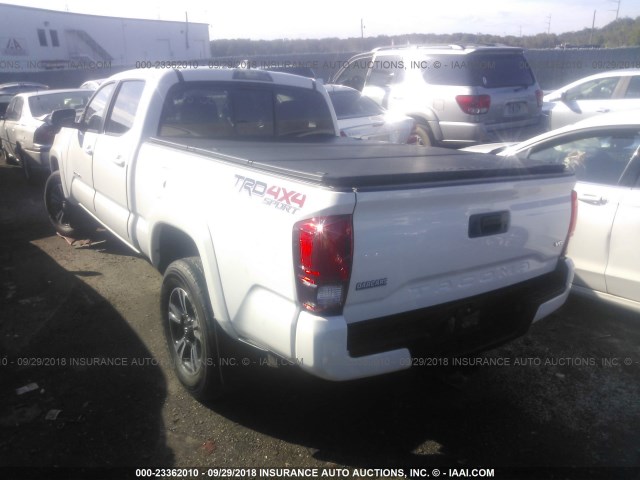 5TFDZ5BN4GX008312 - 2016 TOYOTA TACOMA DBL CAB/SR5/TRD SPORT/OR WHITE photo 3