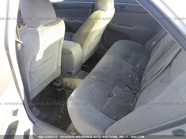 4T1BE32K54U370462 - 2004 TOYOTA CAMRY LE/XLE/SE SILVER photo 8