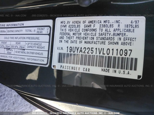 19UYA2251VL011097 - 1997 ACURA 3.0CL Zielony zdjęcie 9
