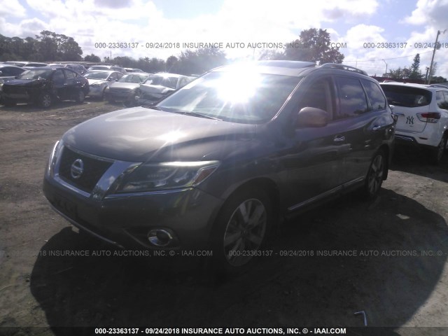 5N1AR2MN9EC707014 - 2014 NISSAN PATHFINDER S/SV/SL/PLATINUM BROWN photo 2