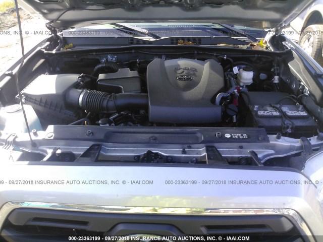3TMDZ5BN3JM037345 - 2018 TOYOTA TACOMA DBL CAB/SR5/TRD SPORT/OR SILVER photo 10