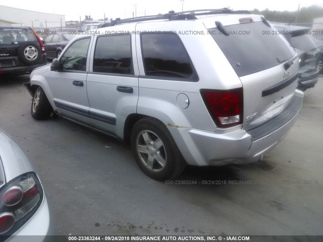 1J4GR48K75C707047 - 2005 JEEP GRAND CHEROKEE LAREDO/COLUMBIA/FREEDOM 银色 照片 3
