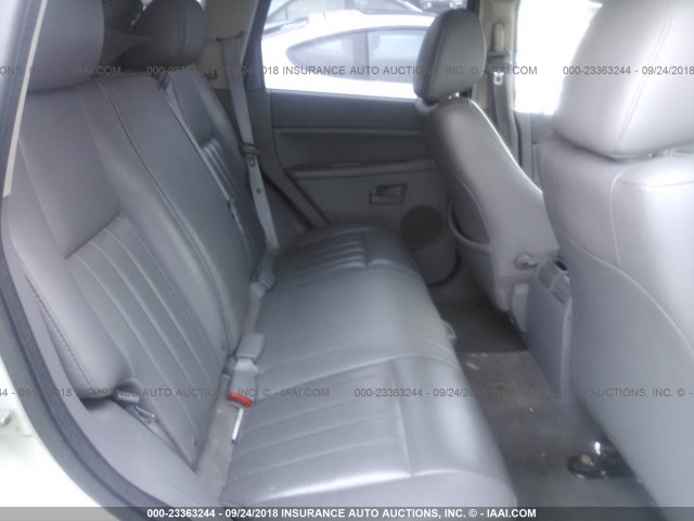 1J4GR48K75C707047 - 2005 JEEP GRAND CHEROKEE LAREDO/COLUMBIA/FREEDOM 银色 照片 8