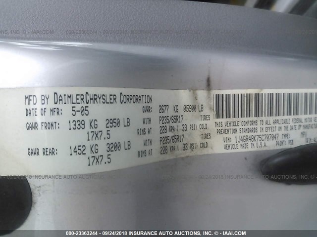 1J4GR48K75C707047 - 2005 JEEP GRAND CHEROKEE LAREDO/COLUMBIA/FREEDOM 银色 照片 9