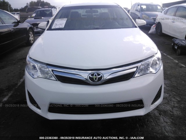 4T1BF1FK3CU536715 - 2012 TOYOTA CAMRY SE/LE/XLE 白色 照片 6