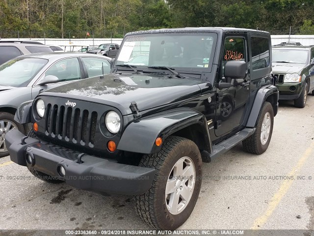 1J8FA54177L169473 - 2007 JEEP WRANGLER SAHARA BLACK photo 2