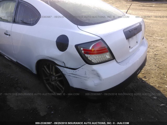 JTKDE177270210064 - 2007 TOYOTA SCION TC 白色 照片 6