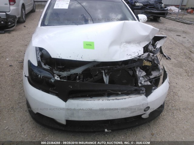 JTKDE177450009022 - 2005 TOYOTA SCION TC 白色 照片 6