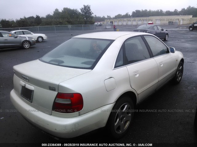 WAUED28D2WA226361 - 1998 AUDI A4 2.8 QUATTRO WHITE photo 4